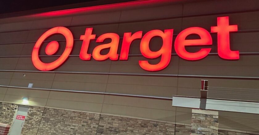 Target podría expandirse a México 