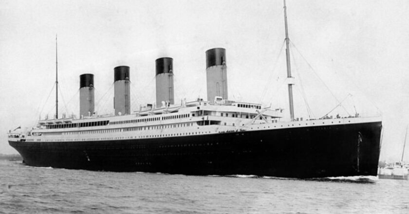 Una nueva expedición al Titanic revela el avance de su deterioro.