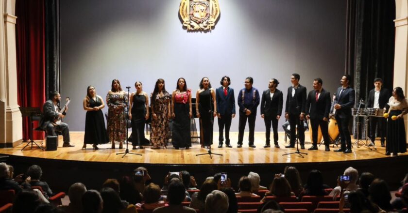 «UMSNH Promueve la Ópera en Escuelas Primarias y Preparatorias a través de un Programa Cultural»