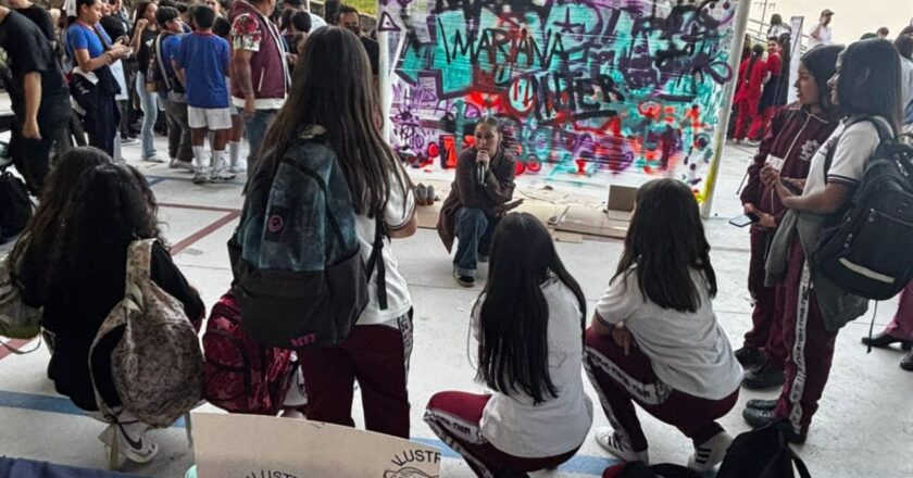 Lleva Secum la cultura hip hop a jóvenes de Sahuayo