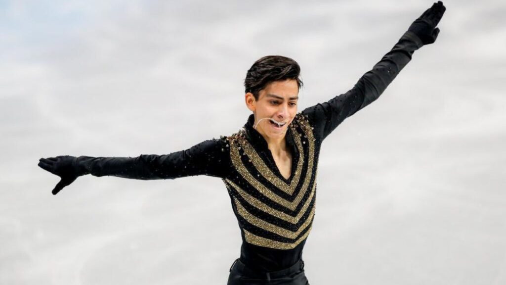 Los patinadores mexicanos Donovan Carrillo y Andrea Astrain compiten en el NRW Trophy en Dortmund