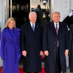 Biden recibe a Trump y Melania en la Casa Blanca en un gesto de cortesía previo a la investidura