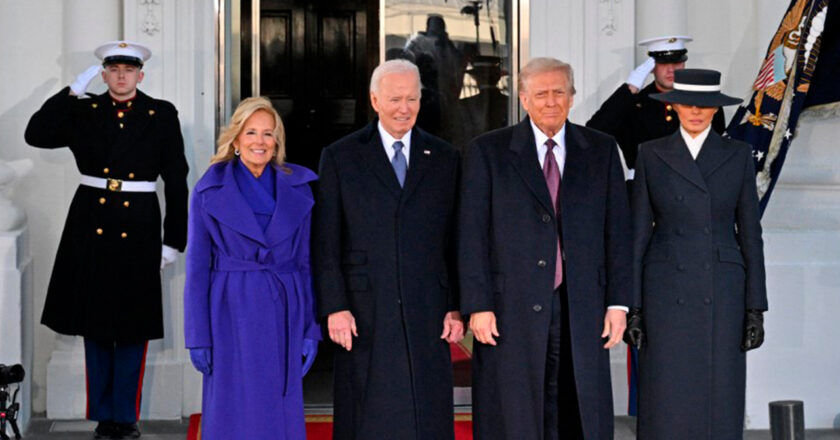 Biden recibe a Trump y Melania en la Casa Blanca en un gesto de cortesía previo a la investidura