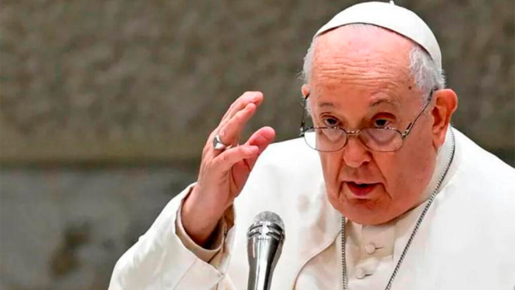 El Papa Francisco dejó su renuncia por escrito en 2013 en caso de no poder continuar